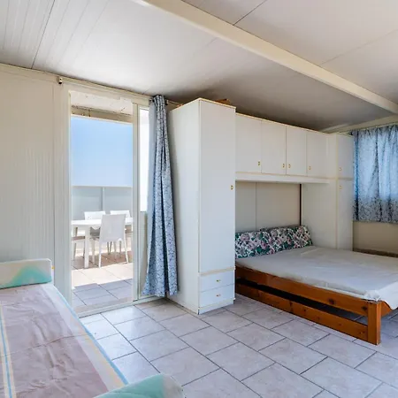 Primo Piano Vista Mare 401 Holiday home *