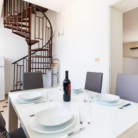 Primo Piano Vista Mare 401 Holiday home *