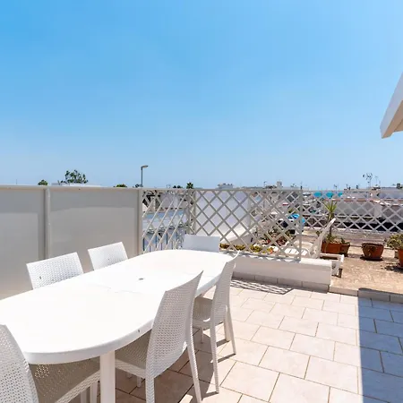 Primo Piano Vista Mare 401 Holiday home *